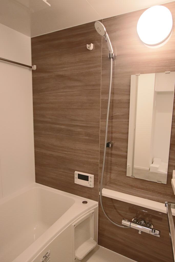 バス・シャワールーム　※別室参考写真です