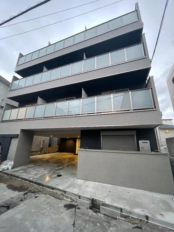 建物外観　テラ長居公園　外観