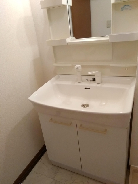 洗面設備　洗髪洗面化粧台