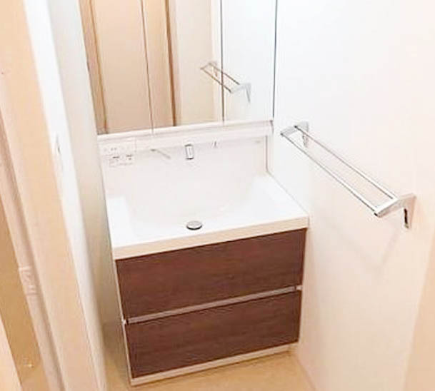 洗面設備　★収納付き、独立洗面台★