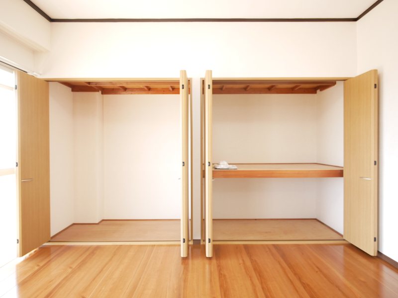 収納　洋室12帖