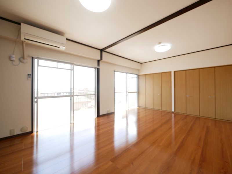 居室・リビング　洋室12帖