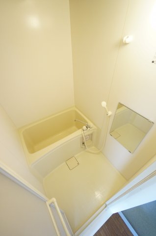 バス・シャワールーム　※同物件・同タイプの写真です。
