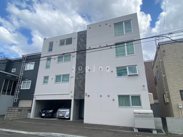 建物外観　ＬＥＶＡＮＴＥ　VIII