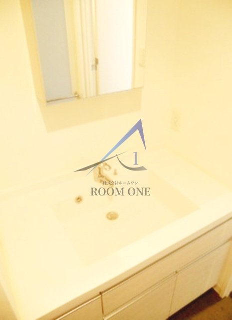 洗面設備　洗面台です。