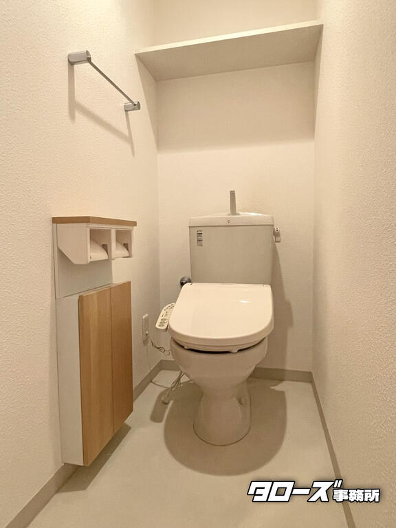 トイレ　同じタイプのお部屋写真です。