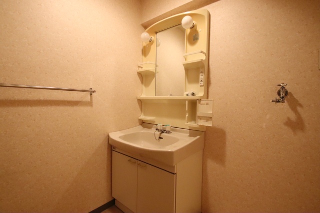 洗面設備　別室の参考写真です。※現況優先