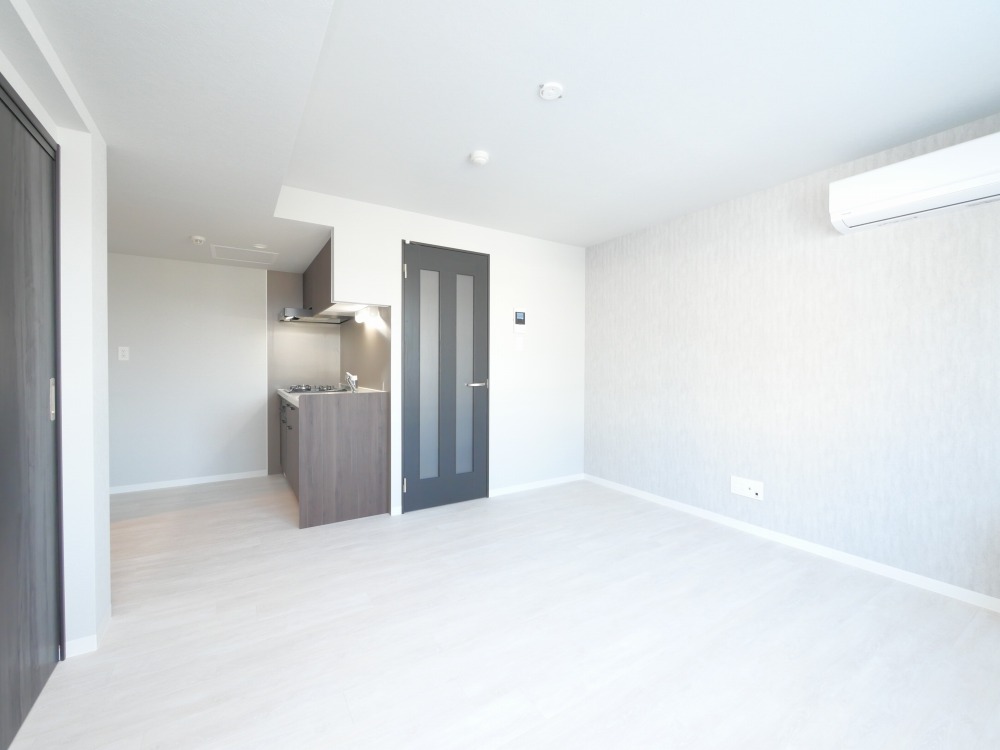 居室・リビング　☆10.6帖の広々としたリビングです！