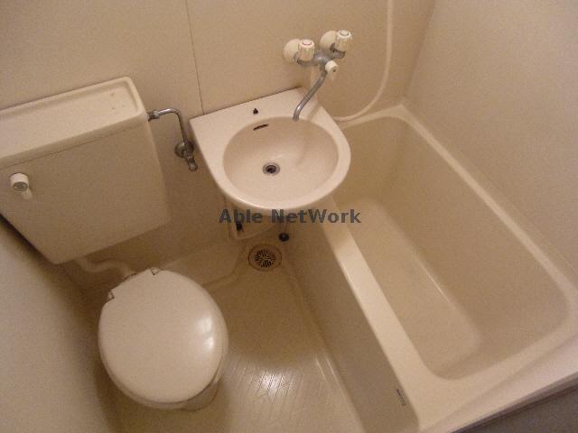 トイレ　バス・トイレ