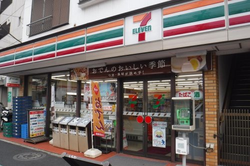 コンビニ　セブン‐イレブン 中野６丁目店（コンビニ）まで216m