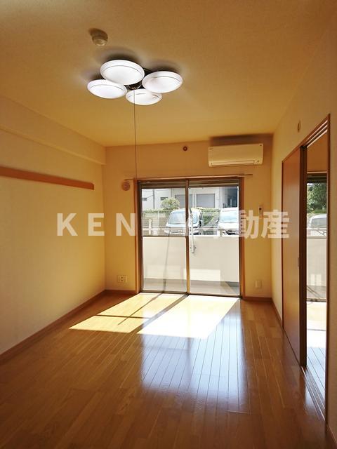 居室・リビング　おしゃれな居間です