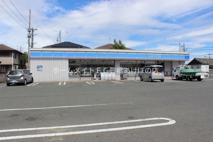 コンビニ　ローソン豊橋菰口店（コンビニ）まで626m
