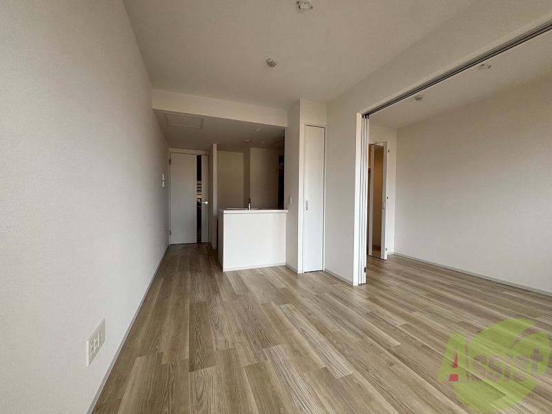 居室・リビング　広々としたリビングですね。使い勝手がよさそうですね！