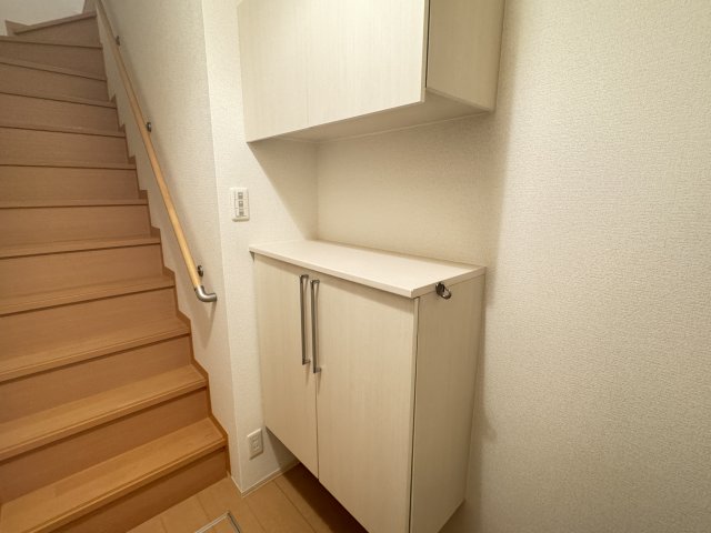 収納　シューズボックス