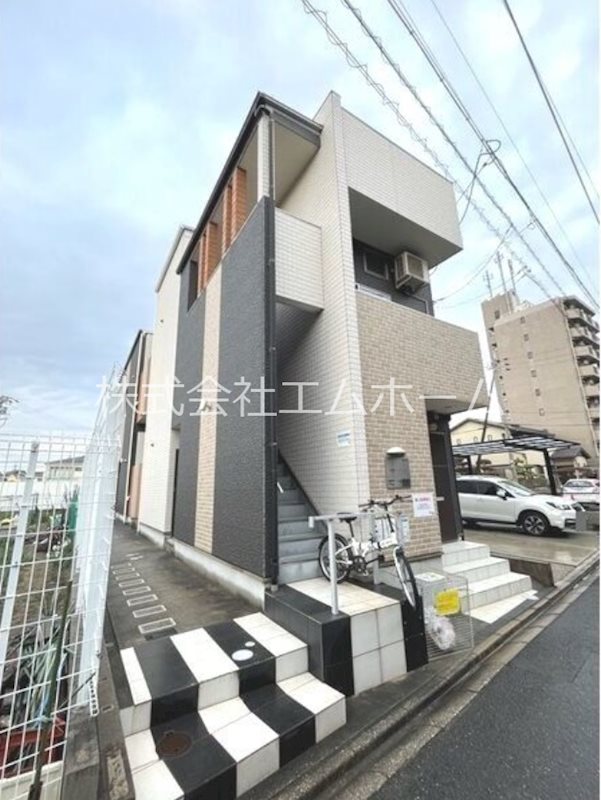 建物外観　外観　デザイナーズ　光インターネット無料