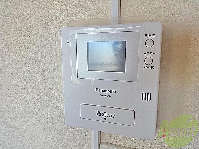 その他設備　テレビモニターホンで来客の確認ができるので安心です♪