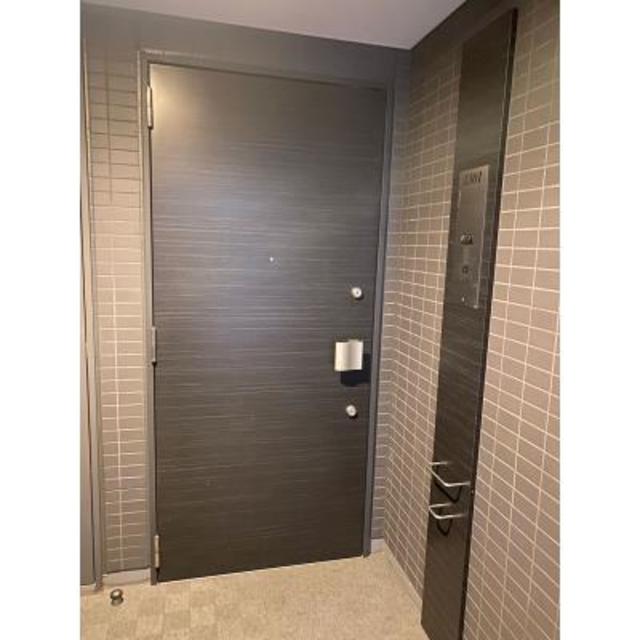 玄関　※写真は同タイプ住戸です。