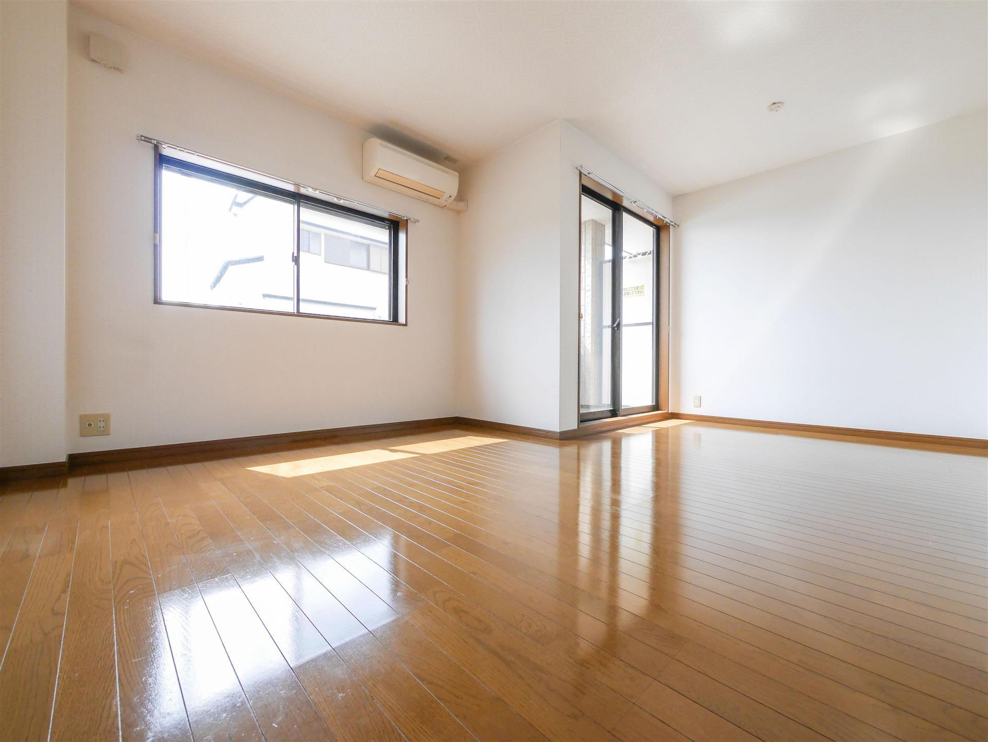 居室・リビング　9.5帖洋室