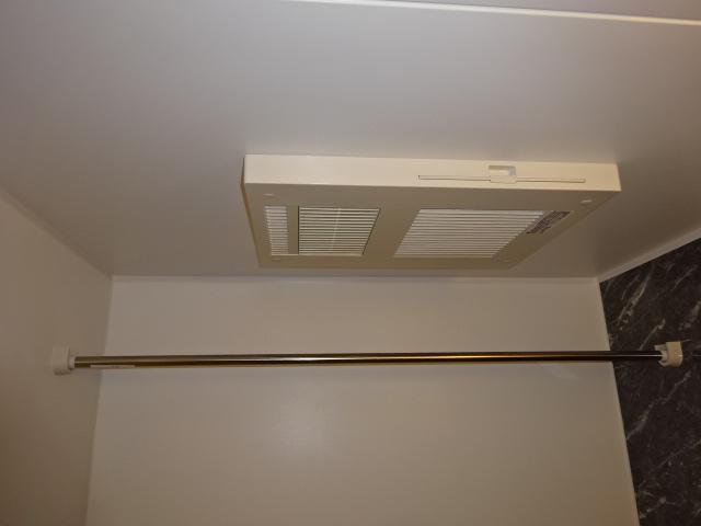 その他　浴室乾燥機