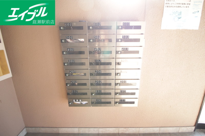 エントランス　集合ポスト