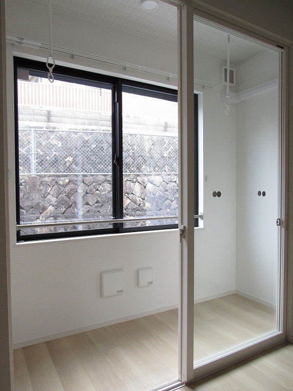 バルコニー　インナーバルコニー
