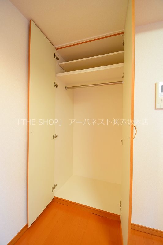 収納　クローゼット