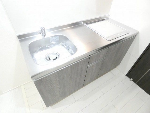 キッチン　同仕様タイプの写真です。