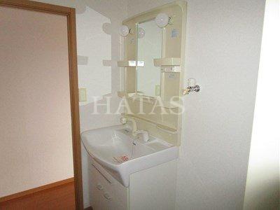 洗面設備　同物件別部屋です。