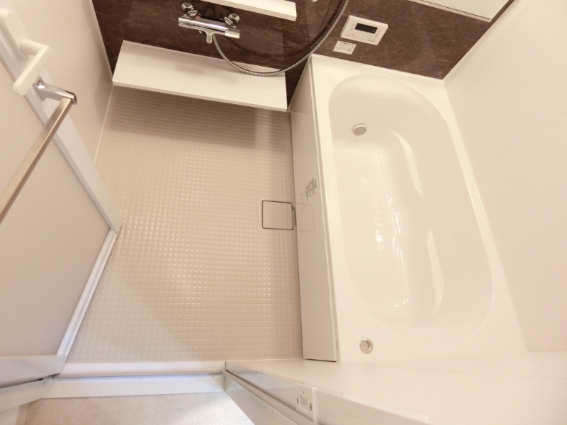 バス・シャワールーム