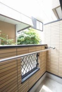 眺望　広々としたバルコニーです