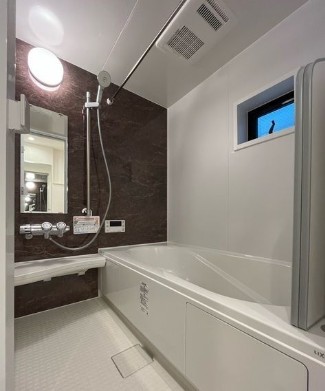 バス・シャワールーム