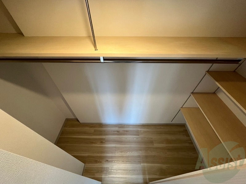 収納　収納もバッチリあるのでお部屋が片付きますよ！