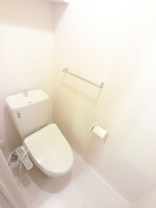 トイレ　図面と現状に相違がある場合には現状を優先