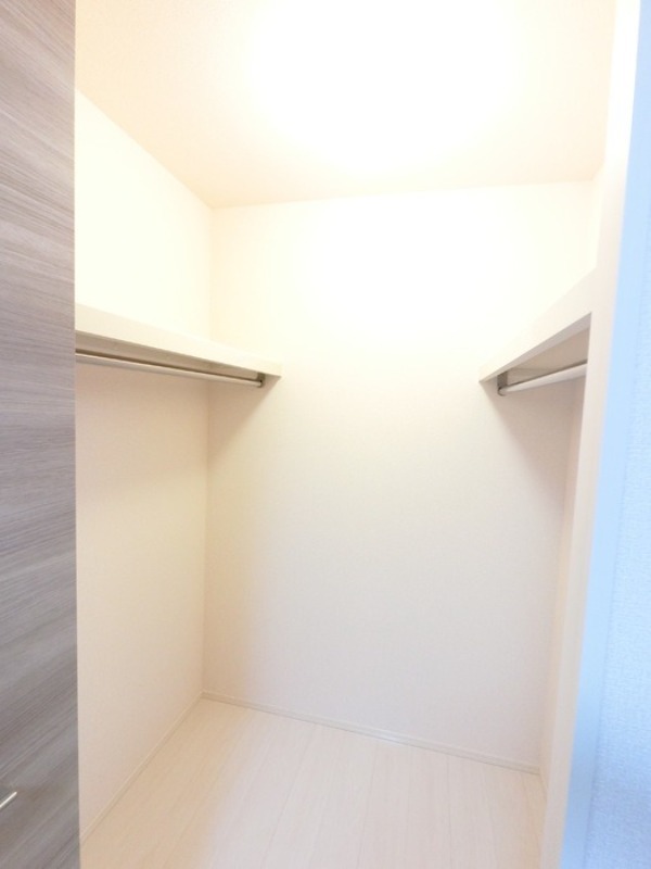 収納　図面と現状に相違がある場合には現状を優先