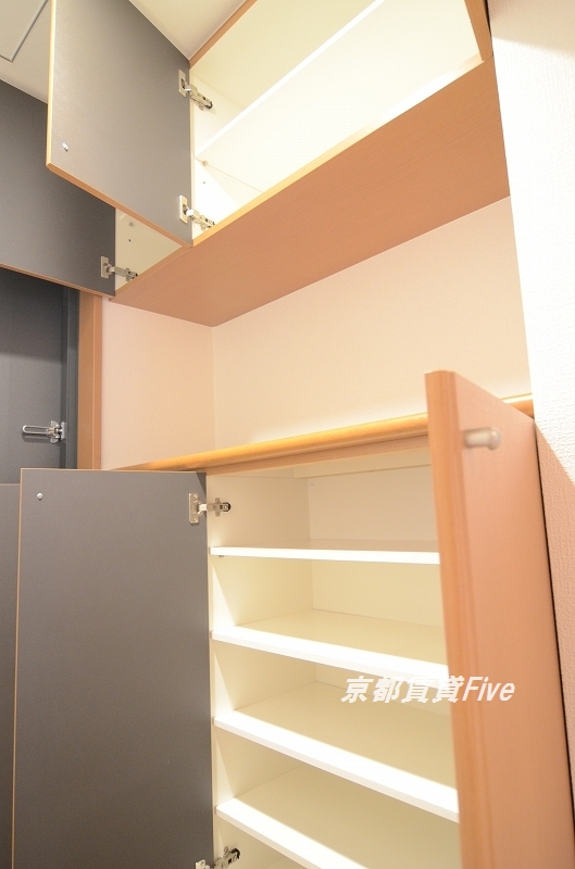 その他設備　シューズボックス