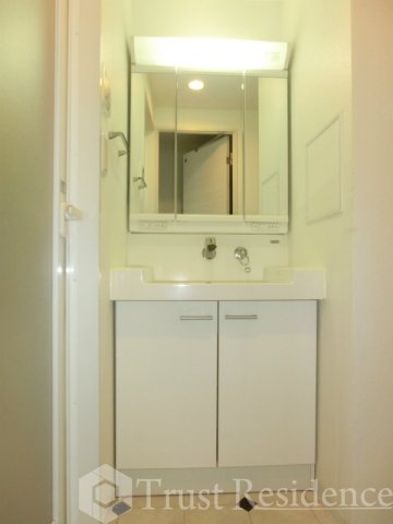 洗面設備　別部屋参考写真