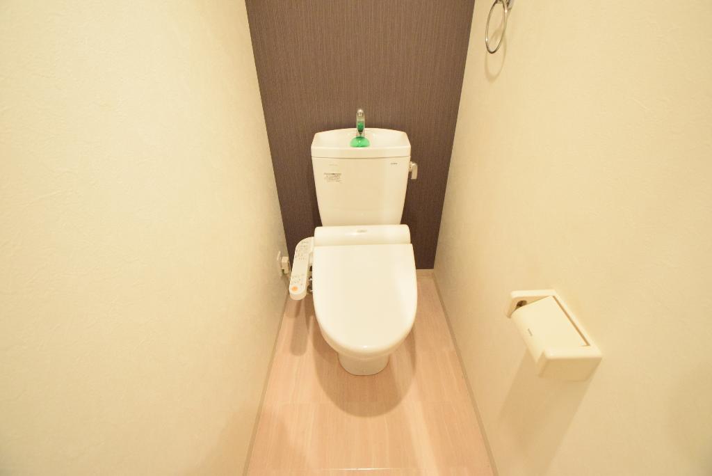 トイレ　シャワー付トイレ