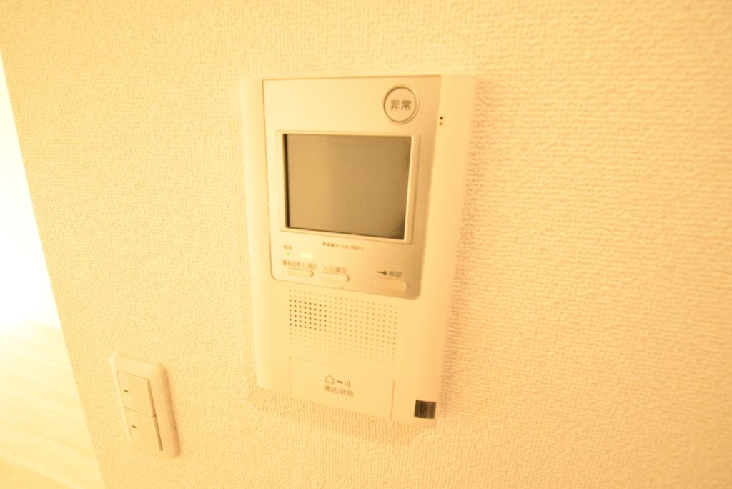 セキュリティ　カメラ付インターホン