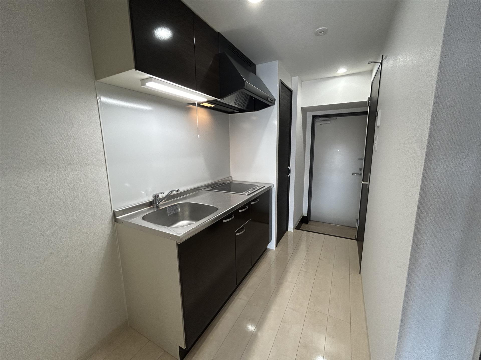 キッチン　２口IHコンロ付のキッチンです