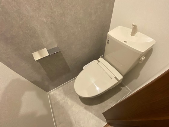 トイレ　※別部屋の写真です