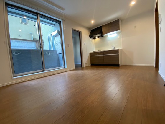 居室・リビング　※別部屋の写真です