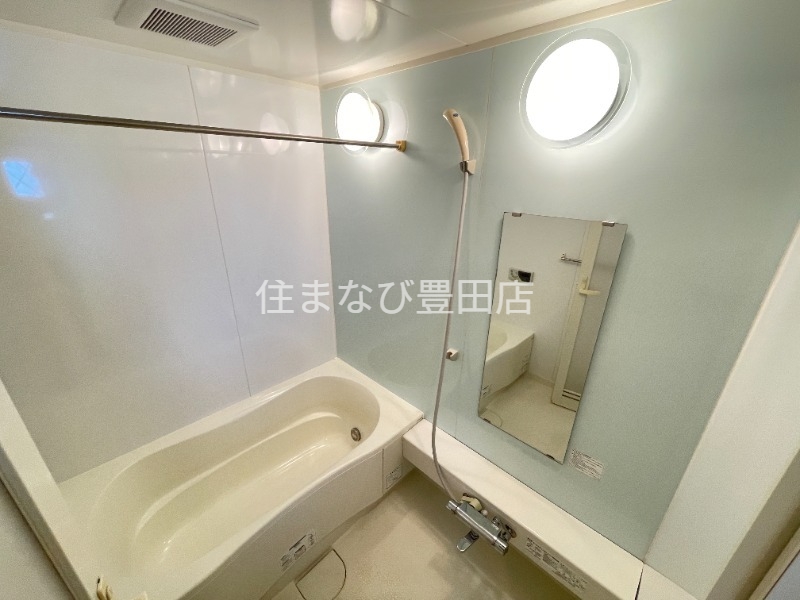 バス・シャワールーム　同型別部屋写真