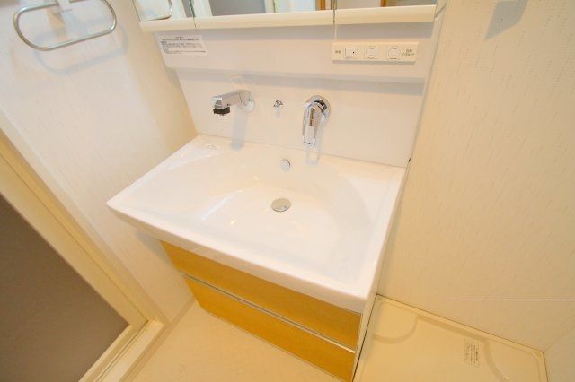 洗面設備　ラフォート城北公園　仲介手数料無料　大阪市旭区生江の賃貸マ…