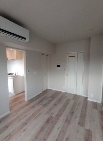 居室・リビング　☆明るい居室☆