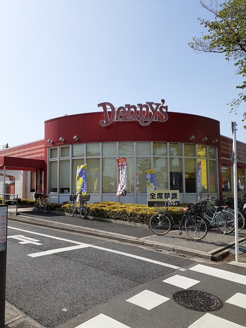 飲食店　デニーズ（飲食店）まで40m