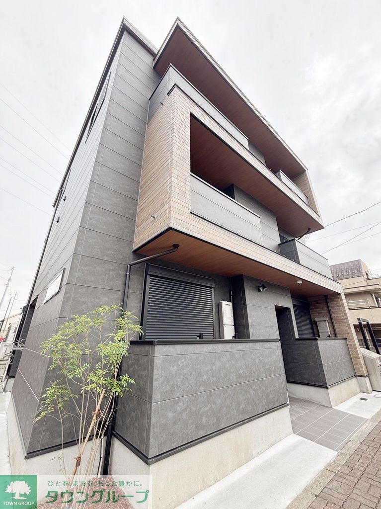 建物外観　エントランス