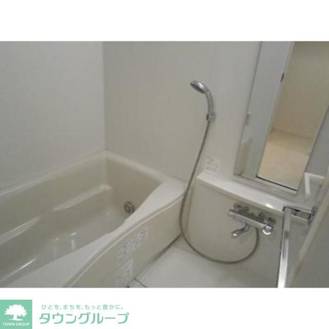 バス・シャワールーム　※写真は同タイプ住戸です。