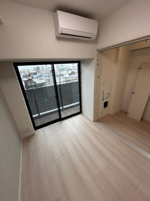 居室・リビング　ゆったり過ごせる居間です