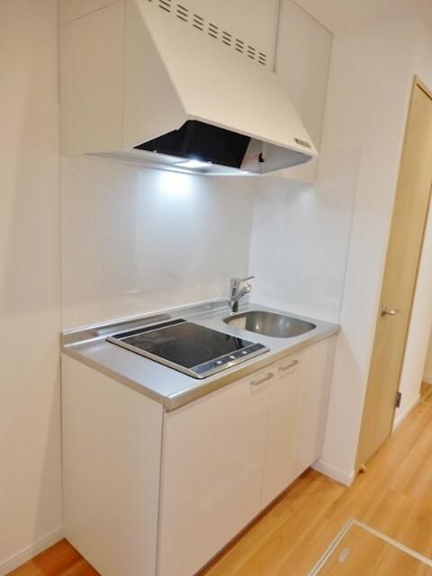 キッチン　※別部屋参考写真