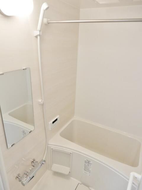 バス・シャワールーム　※別部屋参考写真